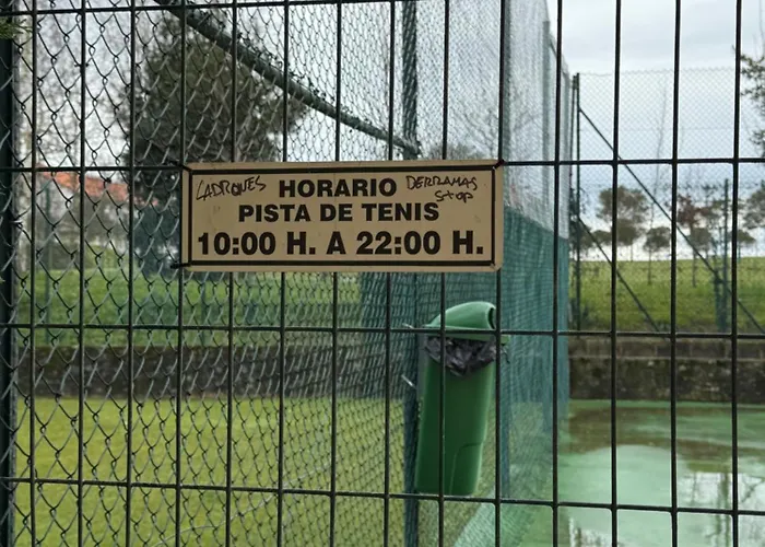 2 Piscina Y Tenis דירה אחו