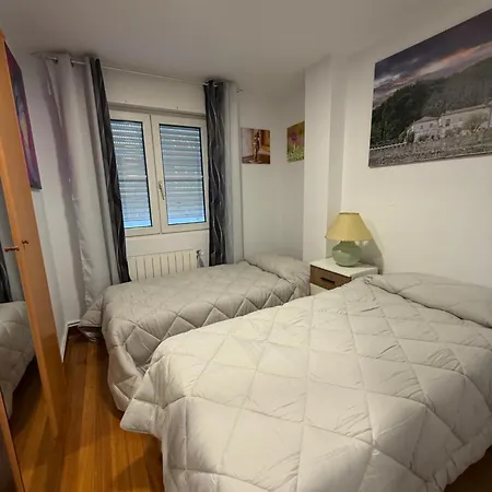 2 Piscina Y Tenis Apartmán Ajo